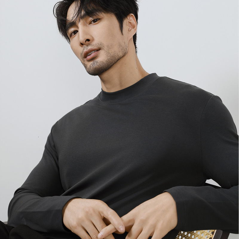 Long sleeved T-shirt mid high neck base shirt men's autumn winter inner wear warm and close fitting solid color top casual new style tracksuit
