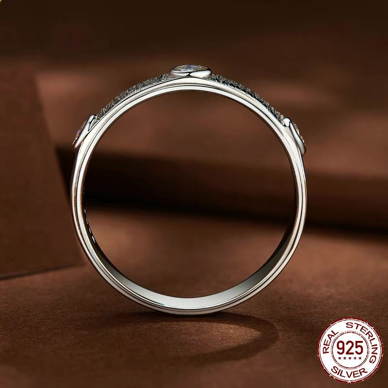 Fashion Texture Mens 925 Sterling Silver Moissanite Wedding Ring with Certification