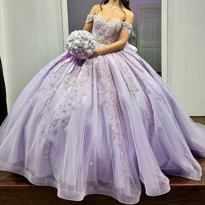 Light Lavender Mexican Quinceanera Dressess Off The Shoulder Luxury Beads Crystal Bow Tull vestido 15 Anos Corset Lace Up Sweet 16 Dress