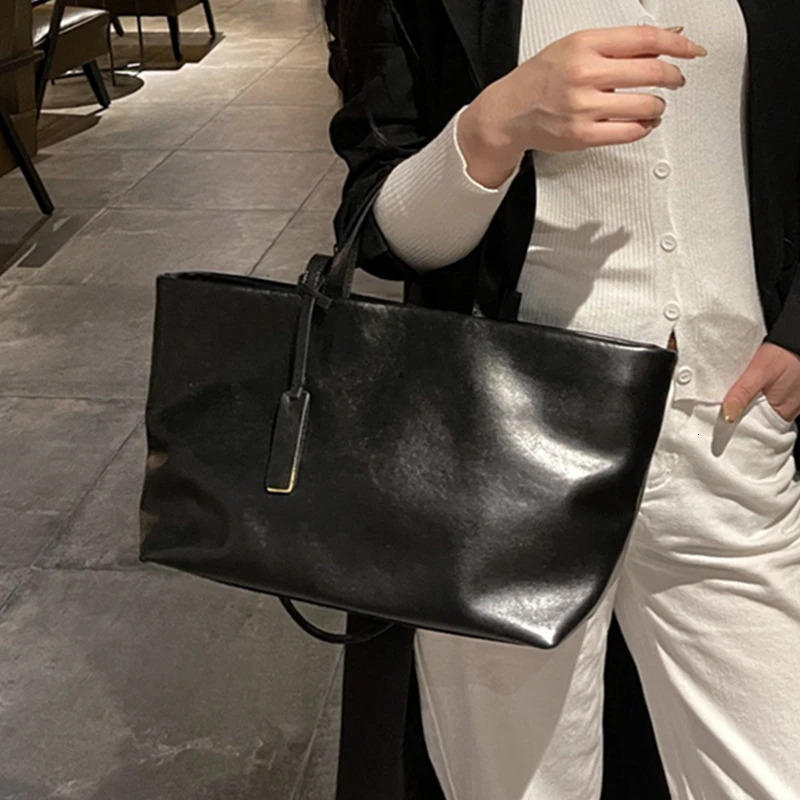 Burminsa Cowhide Leather Shoulder Bag for Women 2025 Luxury Designer Female Shopper Underwear Work Handbag 250304