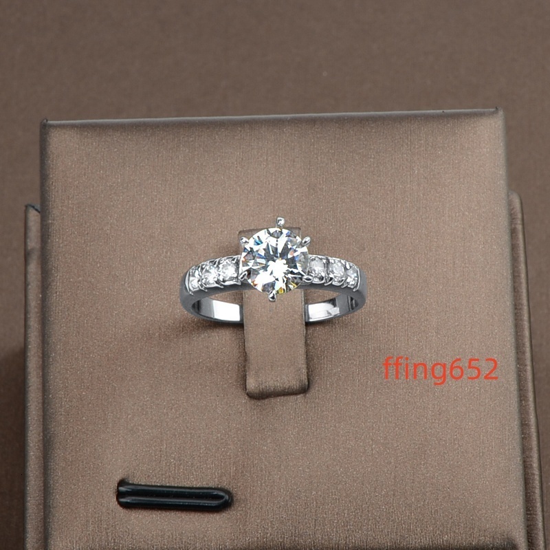 18K Moissanite Diamond Ring Wedding Ring Anniversary Engagement Ring Silver Plated Fashion Womens Sterling Silver Round GRA