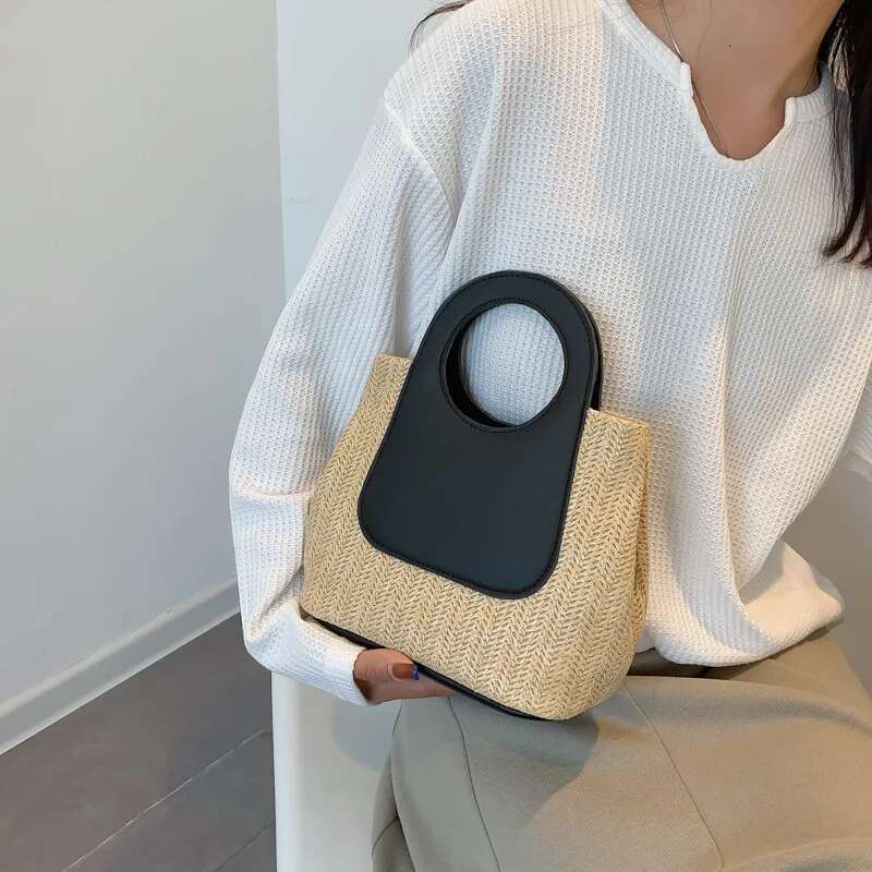 Vintage Color Patchwork Straw Large Capacity Hand-woven Bag Simple Fashion Shoulder Handbag