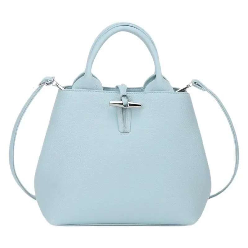 Soft Leather Bucket 2025 New Fashion Designer Handbag Outdoor Leisure Large Capacity Storage Bag Single Shoulder Crossbody Bag High Quality Wallet Mak