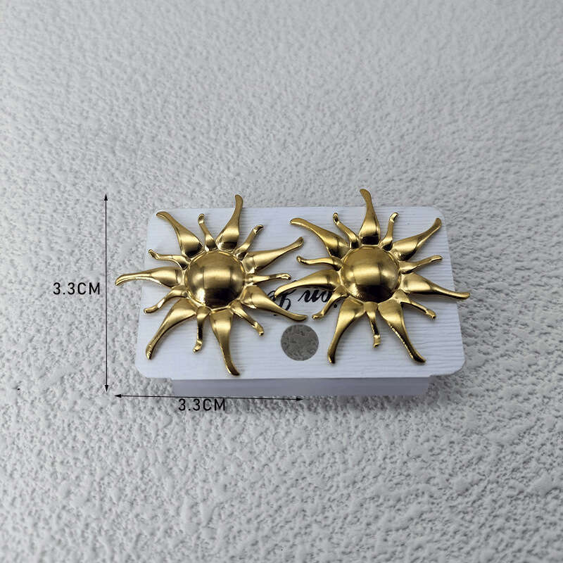 Fashionable New Sun Pendant Exquisite Stainless Steel Necklace Earrings Ear Accessories Women's Gift