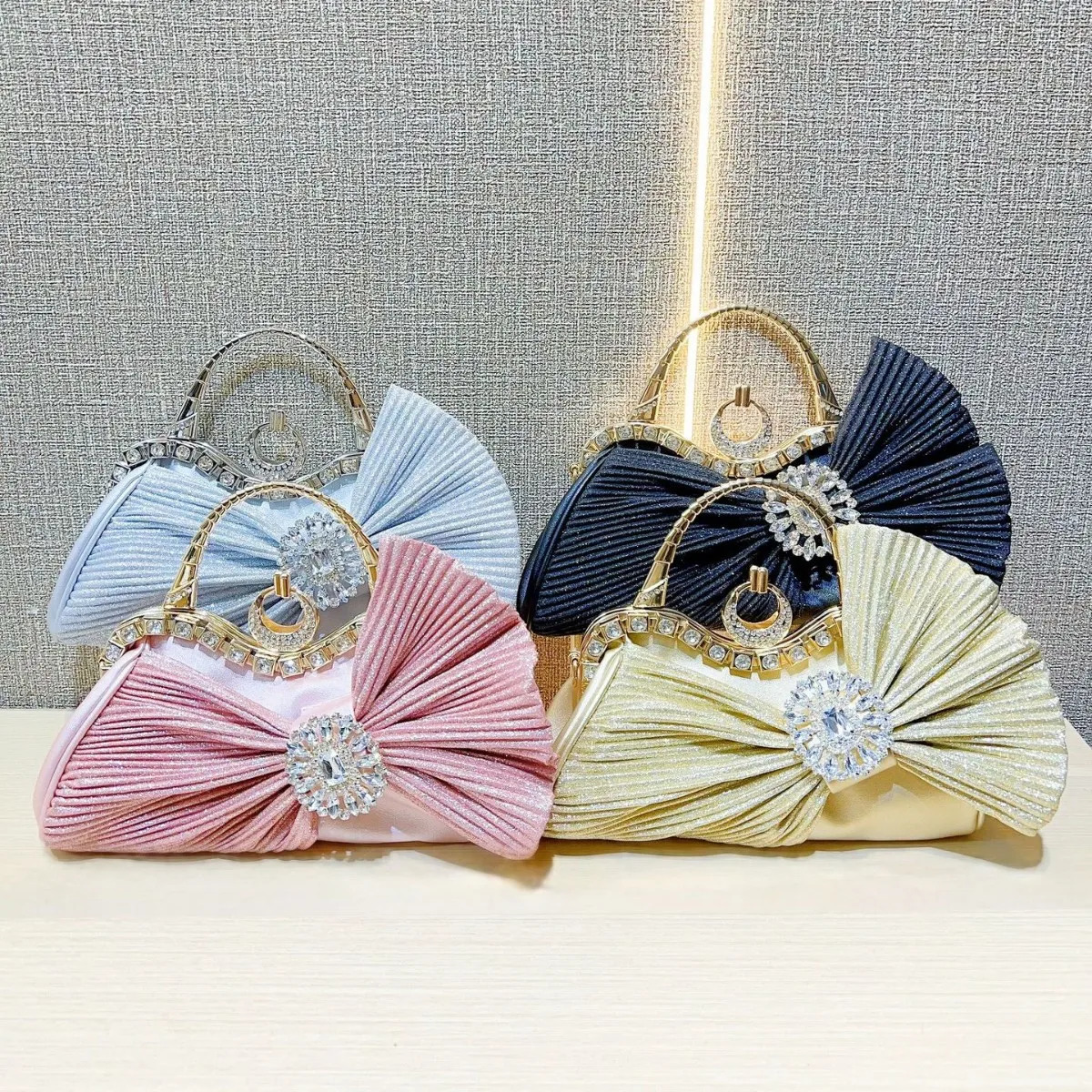 French Shiny Handmade Diamond-encrusted Banquet Bag Bow Wedding Party Dress Handbag Bag Women 250311