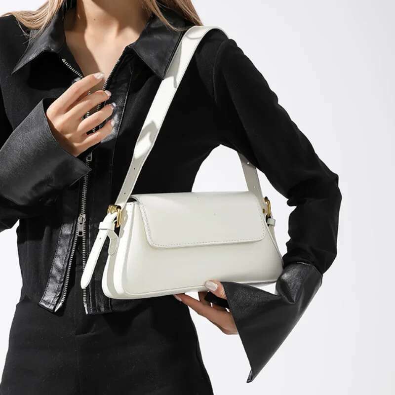 Retro Solid Color Shoulder Bags For Women 2025 Winter PU Leather Lady Underarm Bag Vintage Handbags And Purse