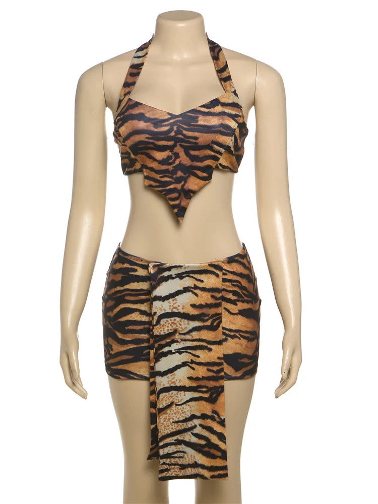 Weird cat tiger striped womens 2piece suspender heartshaped vestribbon skiing competition vacation club outfit midnight set 250312