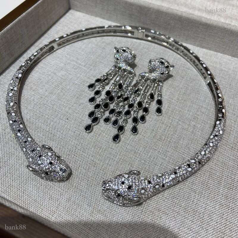 New Fashion Women Leopard Necklace White Gold Plated Full Bling CZ Leopard Neck Strap Necklaces For Girls Women