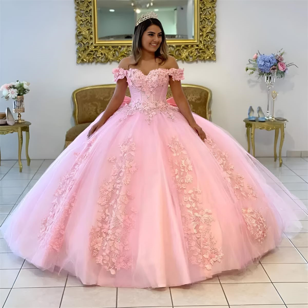 Ball Gown Quinceanera Dresses Appliques Crystal Beading Big Bow Off the Shoulder Lace-up Plus Size Sweet 15 16 Princess Birthday Party Gowns Vestidos 