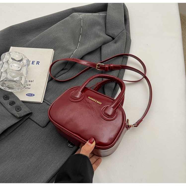 High2025 New Women s Bag Fashion Designer Handbag Popular Summer Multi Functional Crossbody Bag Wallet Makeup Bag High Quality