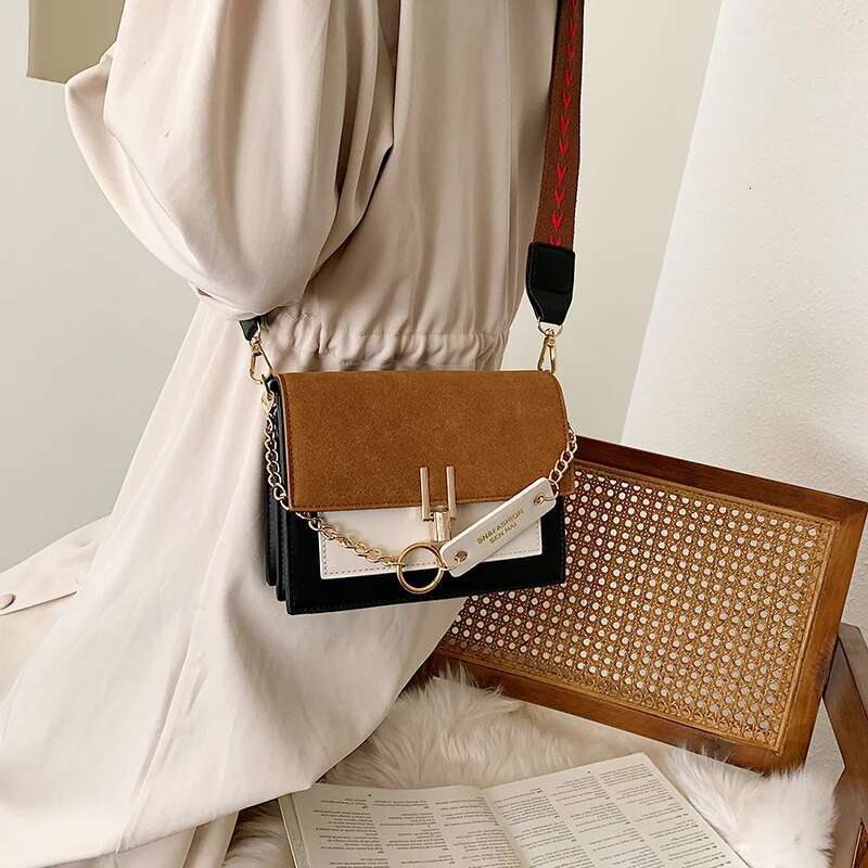 2025 New Women s Mini Handbag Fashion Designer Trendy Crossbody Bag Casual Shoulder Contrast Wallet Phone Bag Storage Bag