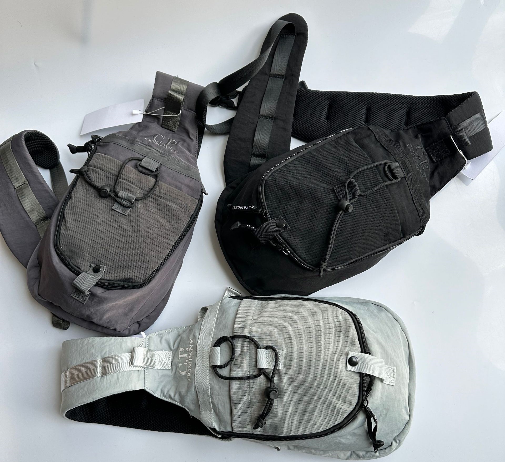 2025 Single Shoulder bag EmbroiderY Japanese Backpack Waist Chest Bag Waterproof Fashion Crossbody Sports Outdoor Bag Unisex Sling Packging