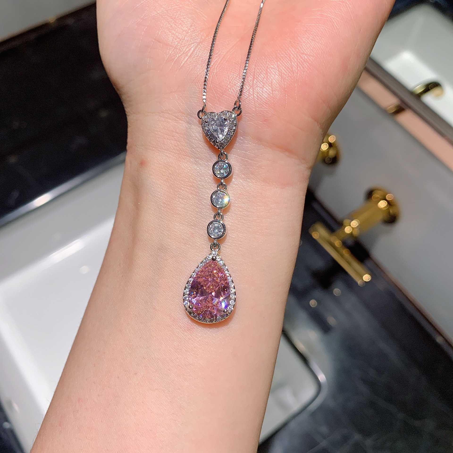 Zhuang Shengsheng simulation pink diamond droplet shaped pendant droplet shaped earring necklace womens colorful treasure set W250312