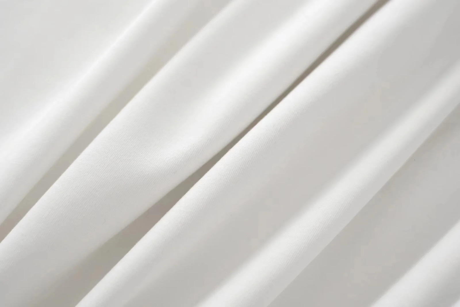 Mens pure cotton long sleeved Tshirt graffiti humorous slogan printed breathable 250312