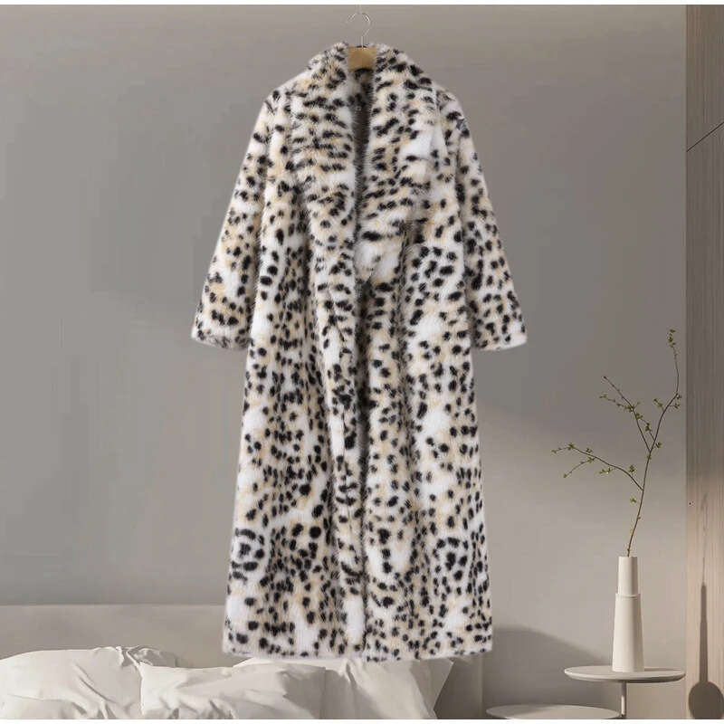 2024 Autumn Women's With Elegant Temperament, Leopard Print Faux Fur Long Coat For Women