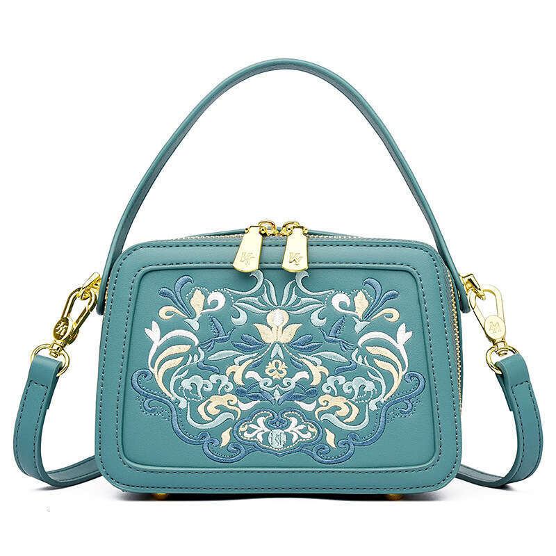 Women's Bags handbag High end design Chinese style embroidery handbag, fashionable and atmospheric crossbody bag, daily commuting shoulder bag