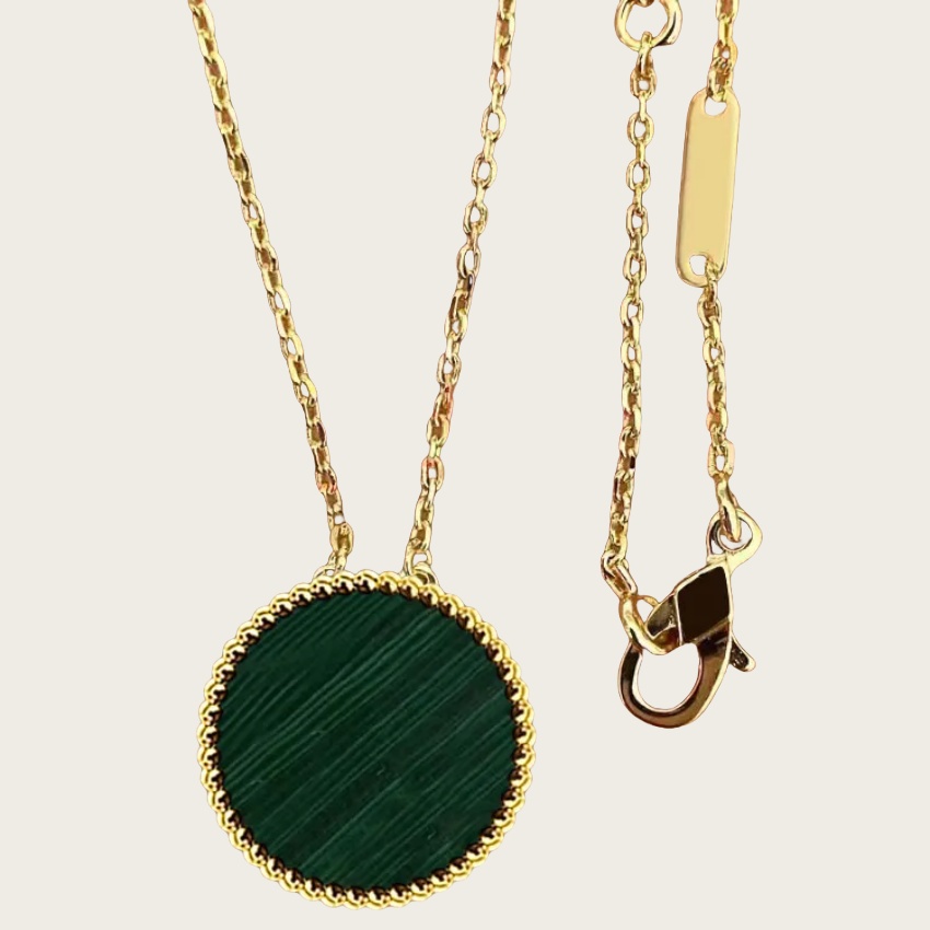 men necklace designer necklace designer for women necklaces women 18K gold fashion light luxury natural agate sweater Long chain high quality jewelry 