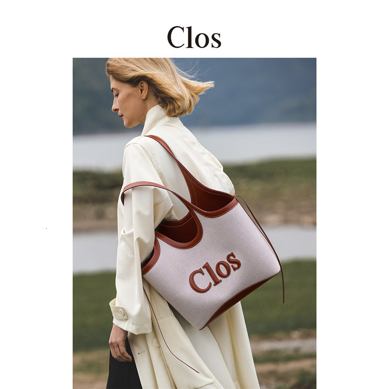 2025 Spring summer High Quality Canvas Handbag Fashion Designer Trendy Large Capacity Crossbody Bag Commuter Outdoor Leisure Women s Underarm Bag Stor