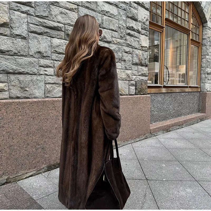2024 Autumn And Winter Women's Personalized Street Luxury Dark Brown Imitation Fox Fur Coat For Women