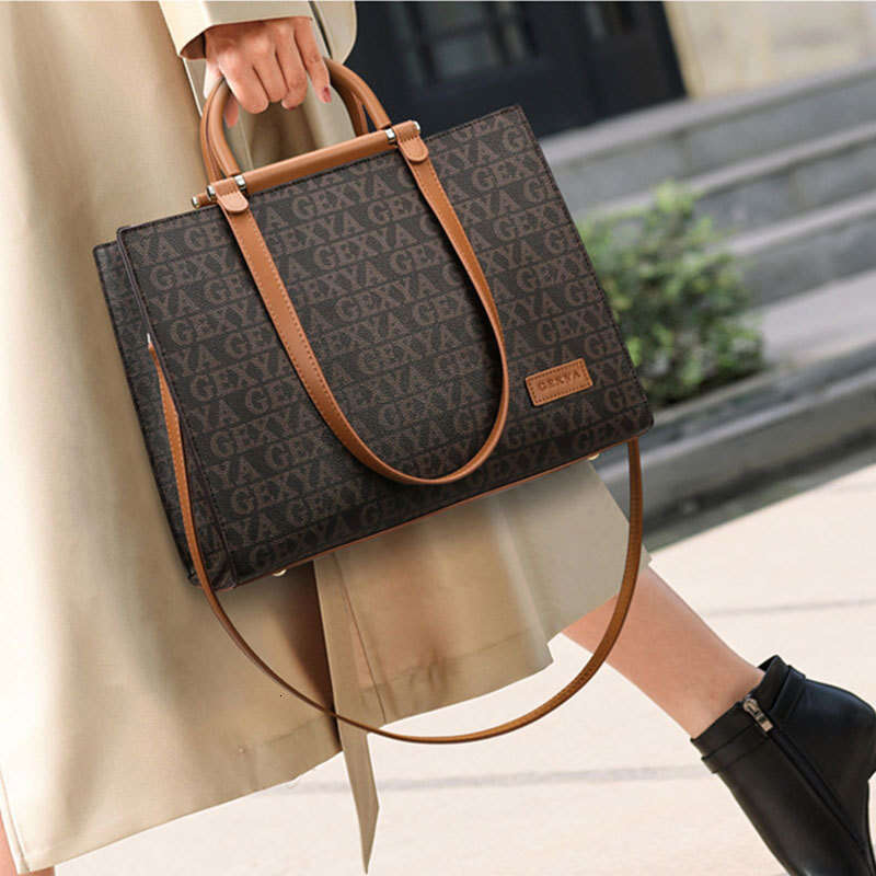 Women's Bags handbag Handbag, New Commuter Fashionable Printed Style, Large Capacity Tote Bag, Women's Bag