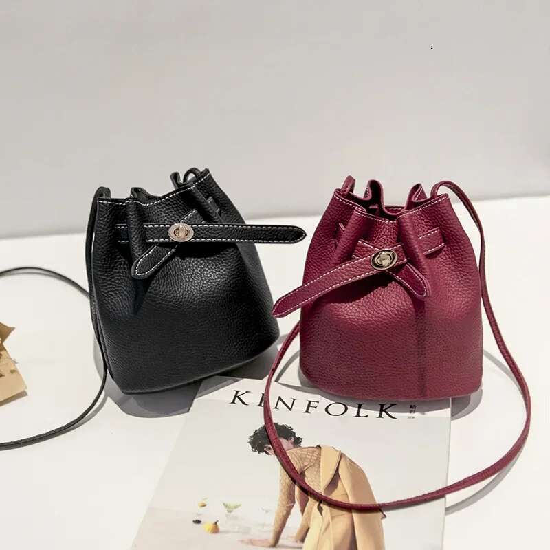 Bucket Shoulder Women Drawstring Crossbody Bag Female Messenger Bags Ladies Synthetic Decorative Leather Handbag