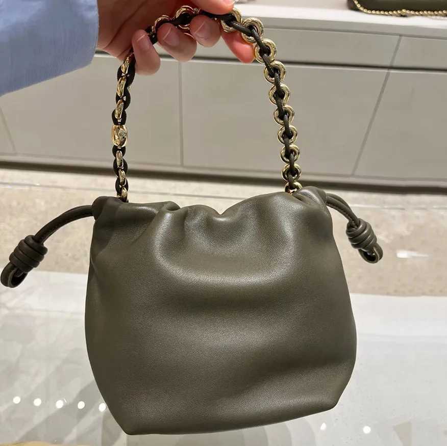 New Arrival New womens cloud bag drawstring vagrant bag cross body bag genuine leather shoulder bag casual bucket bag T250312