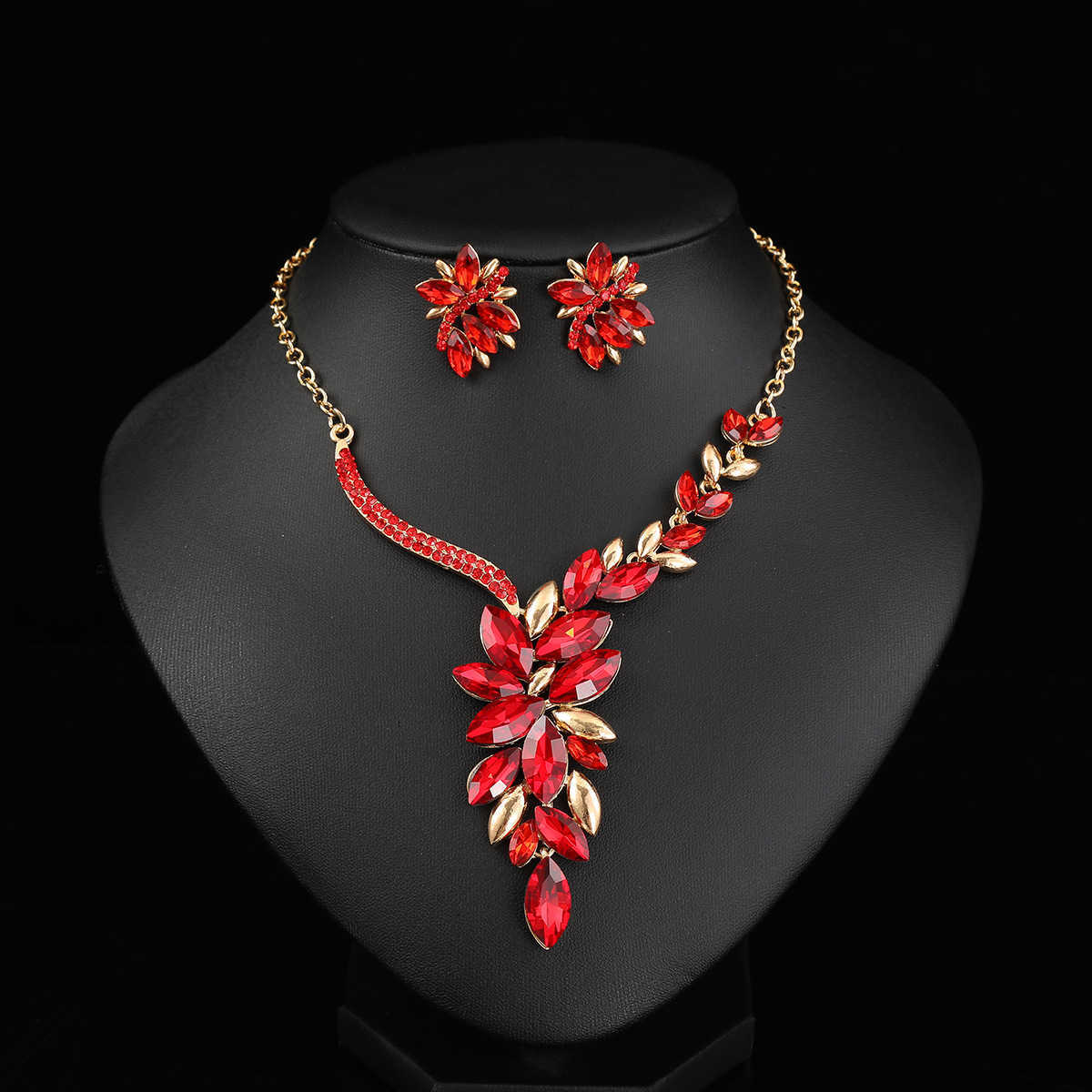 Bridal necklace set alloy diamond studded crystal glass colored jewelry set W250312