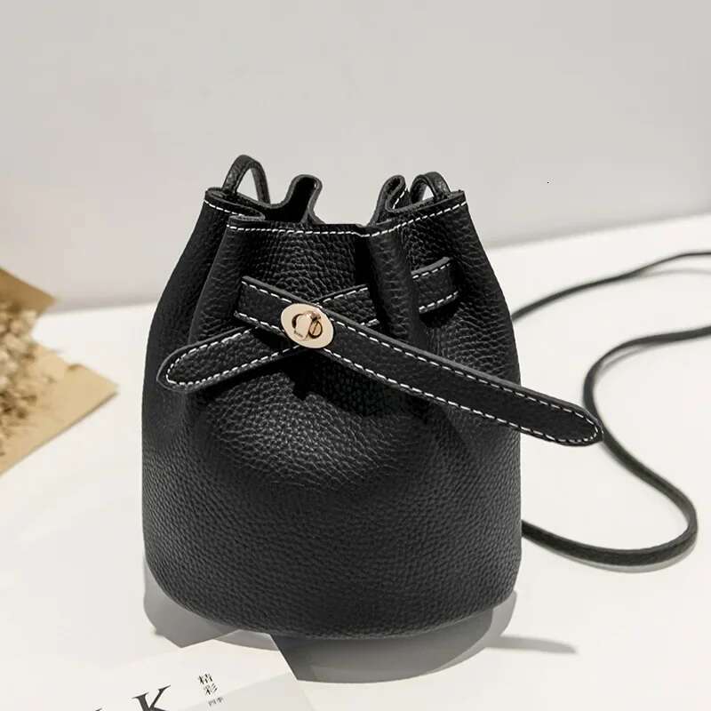 Bucket Shoulder Women Drawstring Crossbody Bag Female Messenger Bags Ladies Synthetic Decorative Leather Handbag