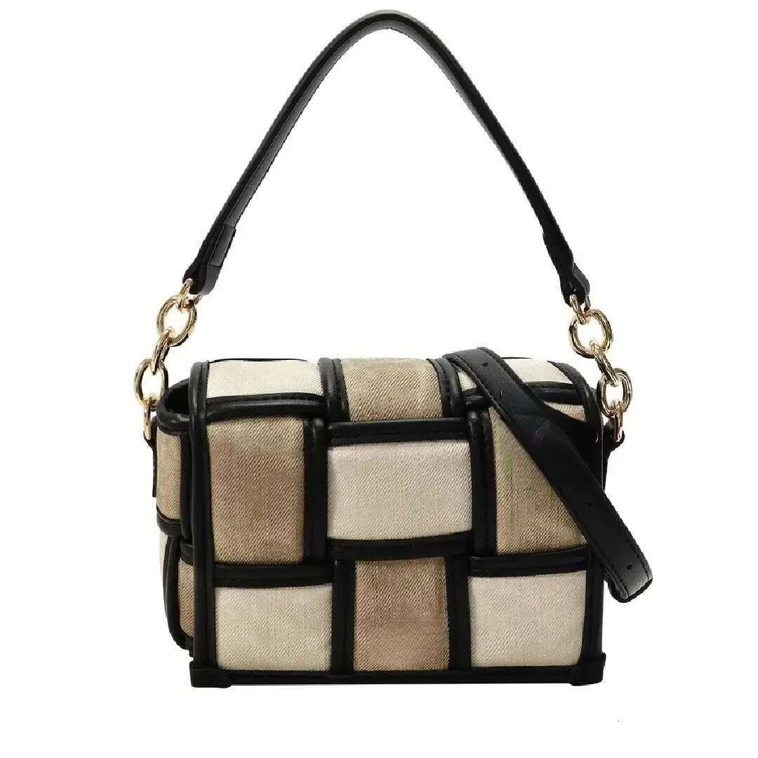 European American Personalized Small Square New Fashionable Autumn Women's Armpit Single Shoulder Crossbody Bag