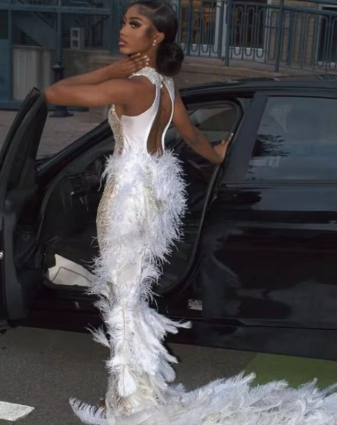 Customized Sparkg Diamante Feather Mermaid Prom Dresses New 2025 Sexy Backless Black Girls Evening Gowns