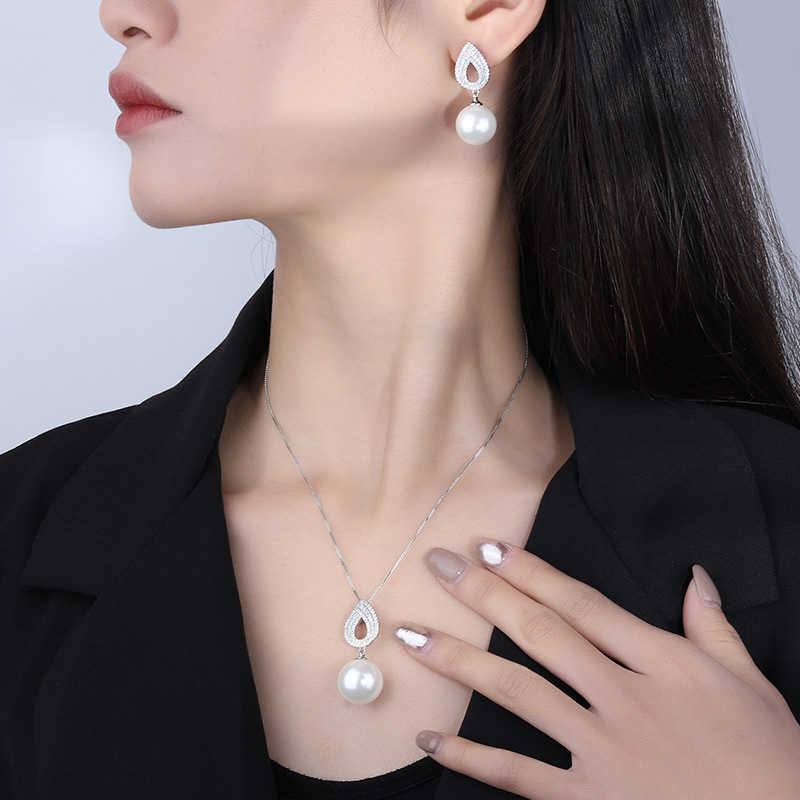 Zhuang Shengsheng copper bottom gold-plated inlaid mother of pearl Korean version fashionable and simple pearl set 14mm W250312