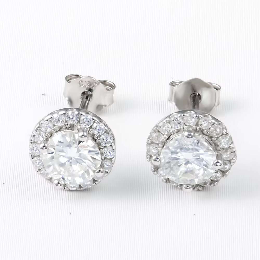 Silica made of pure sier and white VVS stud silica earrings jewelry