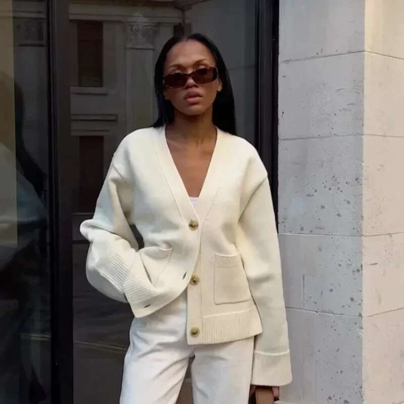 Retro Elegant Knitted Cardigan For Women V Neck Long Sleeve Casual Pocket Sweater Coat 2024 Autumn Lady Knit Outerwear