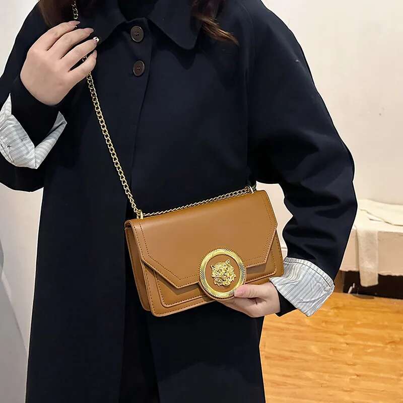 Fashionable And Popular Women s Mini Handheld Bag Trendy Designer Brand Chain Small Square High quality Crossbody Bag Casual Handbag Classic Tote Bag 