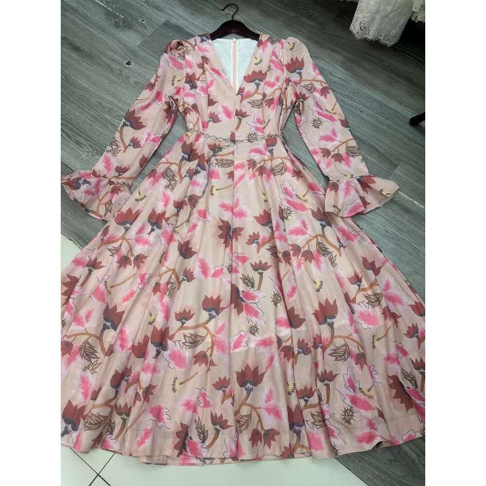 Australian Light Luxury 2024 Autumn/Winter Trumpet Sleeves Elegant Printed V-Neck A-Line Waist Mid Length Dress