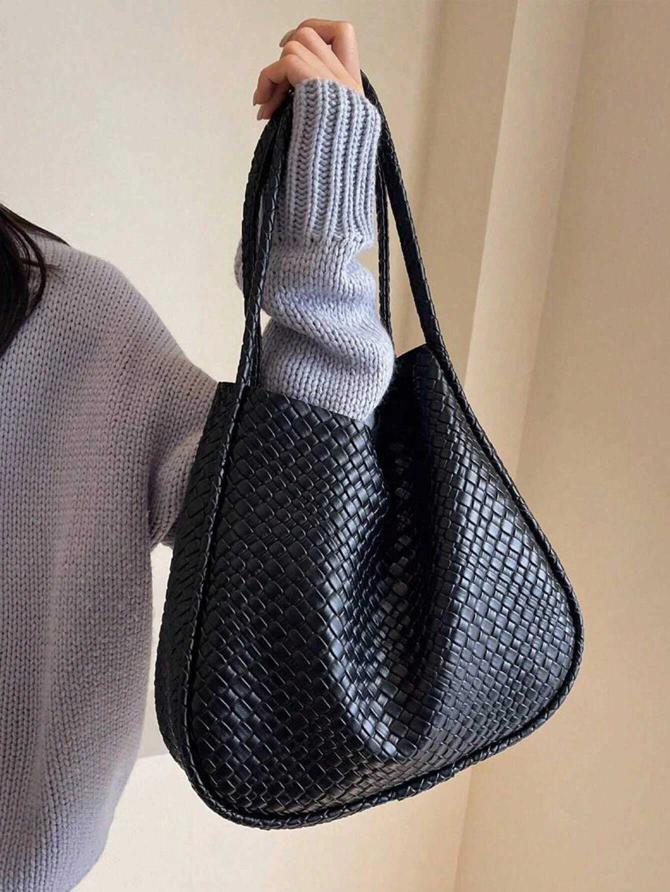 Tote Women - Large Capacity, Retro & hot High-End Texture, Versatile Shoulder Bag for Commuting