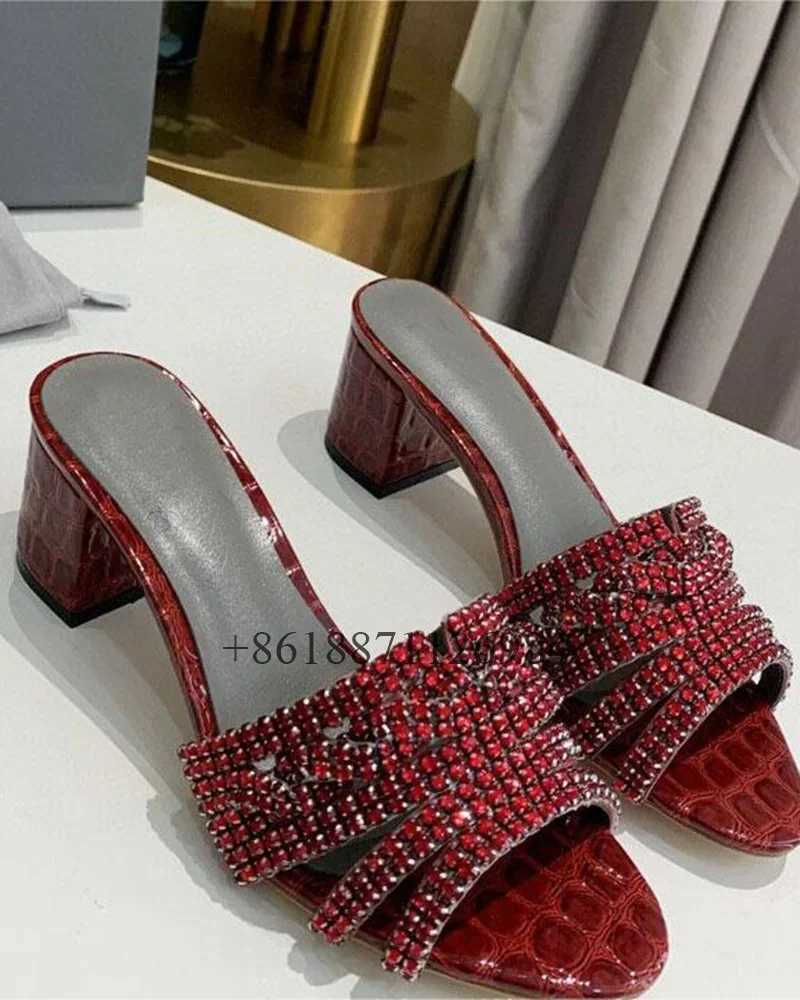 Stone pattern circular toe outdoor summer womens slider with rhinestones thick boots or flat slider designed for large shoes Z250312
