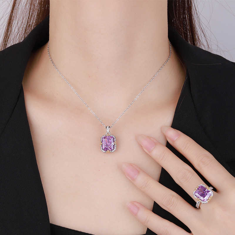 2024 New Zhuangsheng High Carbon Diamond Ice Flower Cutting Copper Inlaid Light Luxury Set Female Lead 10 * 12 W250312