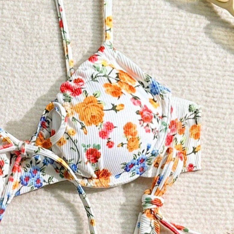 2025 New Bikini Designer Floral Plain Women's Swimsuit Split Style Sexy Beachwear Small Chest Poly Steel Ring Fashionable Swimsuit