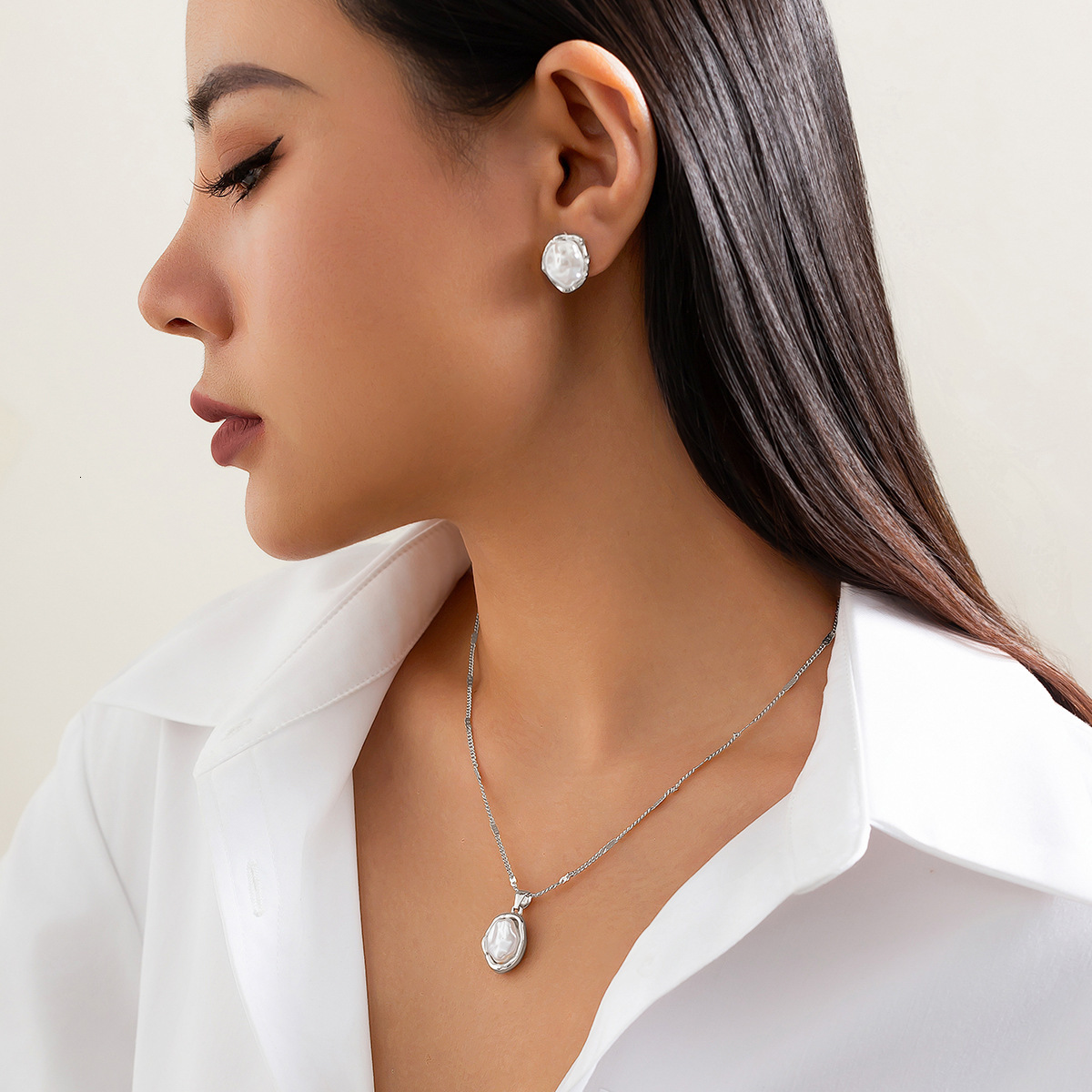 Temperament Imitation Pearl Pendant Necklace Jewelry Women's High Sense Earrings Necklace Set Jewelry for Women