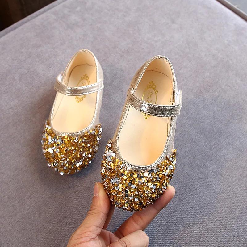 Spring Children Shoes Girls Princess Shoes Glitter Children Baby Dance Shoes Casual Toddler Girl Sandals 250311