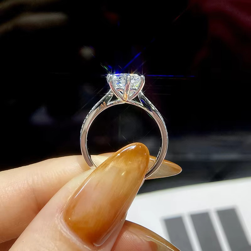 GRA Certified Diamond Moissanite Jewelry 925 Sterling Silver 1 2carat Round Cut Moissanite Ring for Women Engagement Jewelry