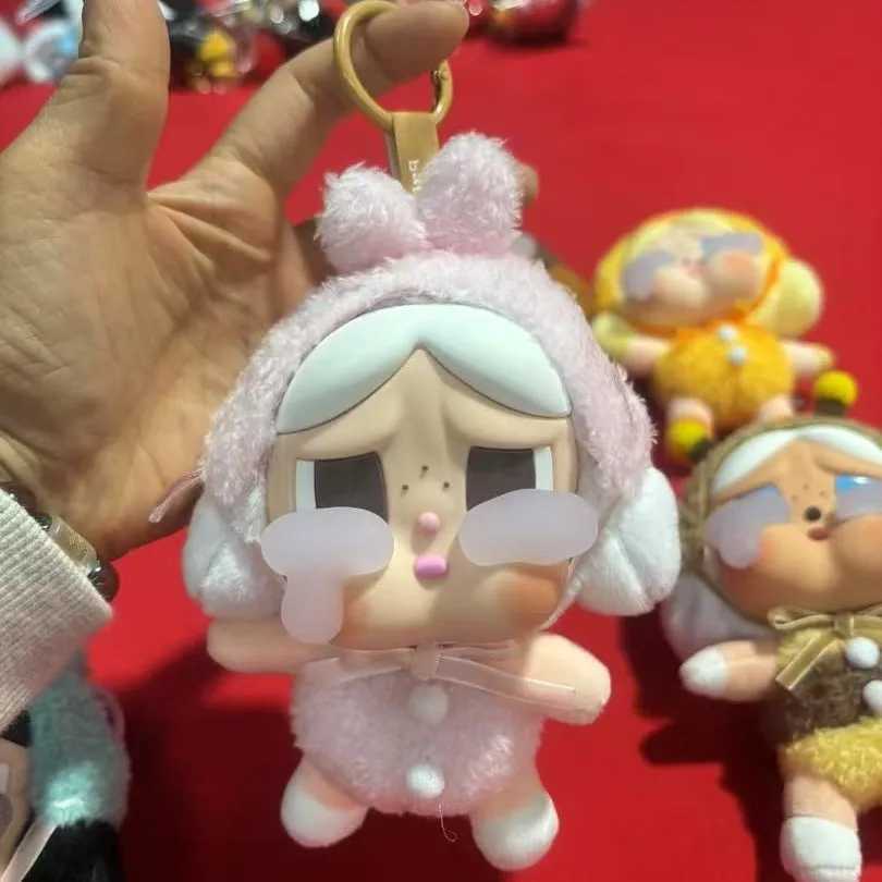 New Product Labubu Crying Baby Southeast Asian Blind Box Nude Version Plush Doll Dumbbell Cute Keychain Bag Gift Basket X250312
