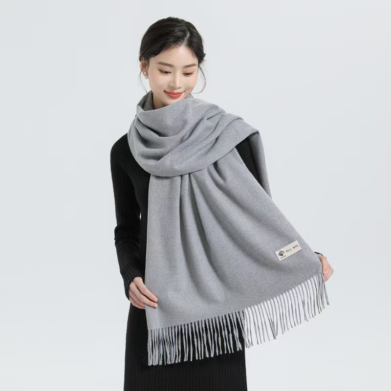 K107 Winter warm wool scarf Korean style solid color couple cashmere scarf female high-grade thick neck shawl wholesale