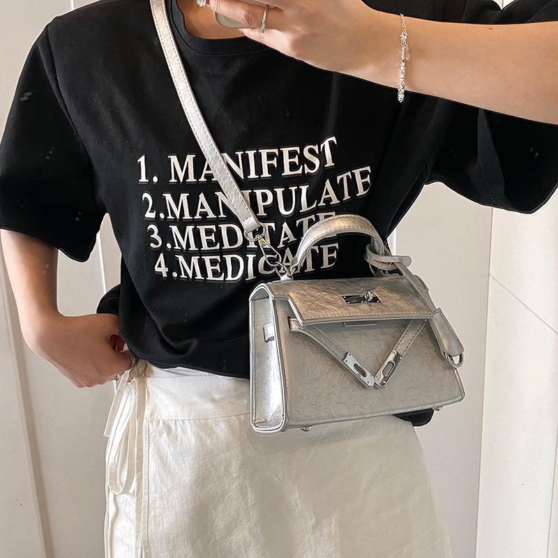 Trendy Designer s Light Luxury Original Handbag 2025 New Women s Minimalist And Niche Handbag Mini Small Square Bag Leisure Wallet Makeup Bag