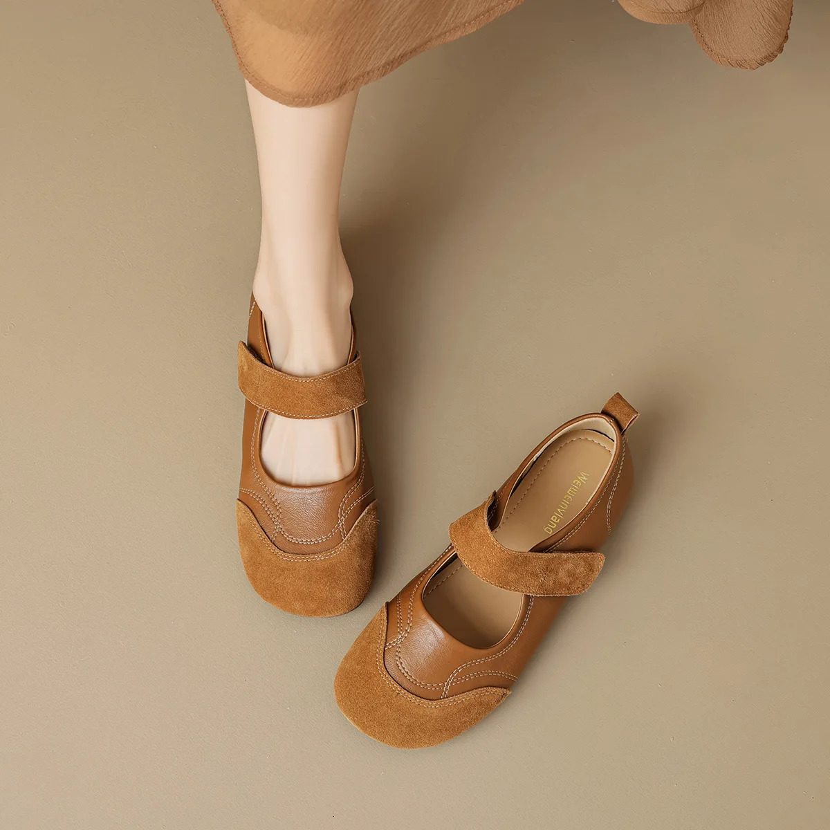 2024 Spring Womens Flat Shoes Korean Style Mary Jane Ladies Casual Leather Flat Boat Shoes Loafers Work and Party Wear 41-43 250305