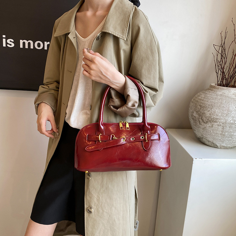 Women s 2025 New High end Shoulder Bag Simple Handheld Bag Fashionable Commuting Designer, Popular Large Capacity Crossbody Bag Wallet Storage Bag