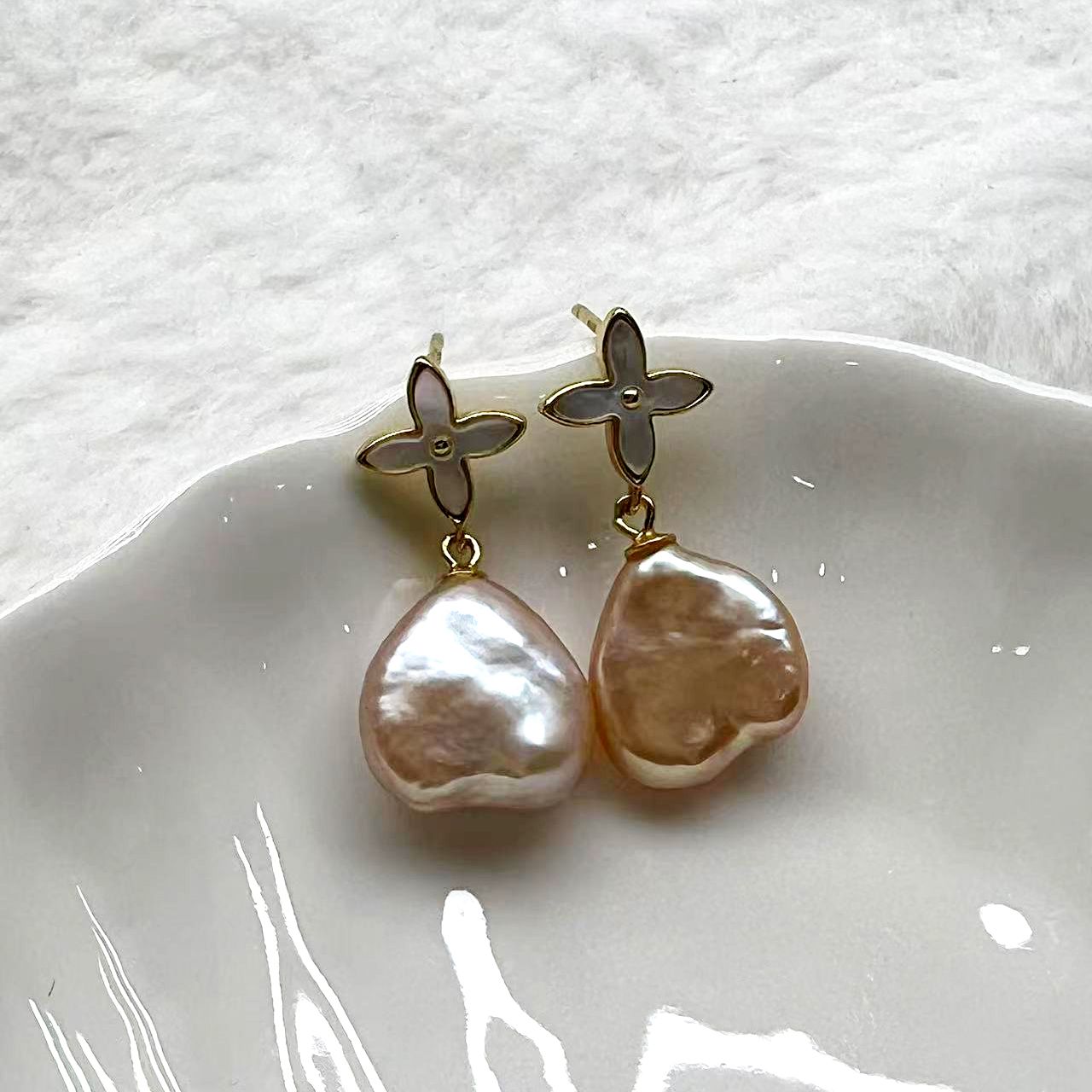 Elegant Labradorite Stud Earrings - Durable Stainless Steel Design for Women