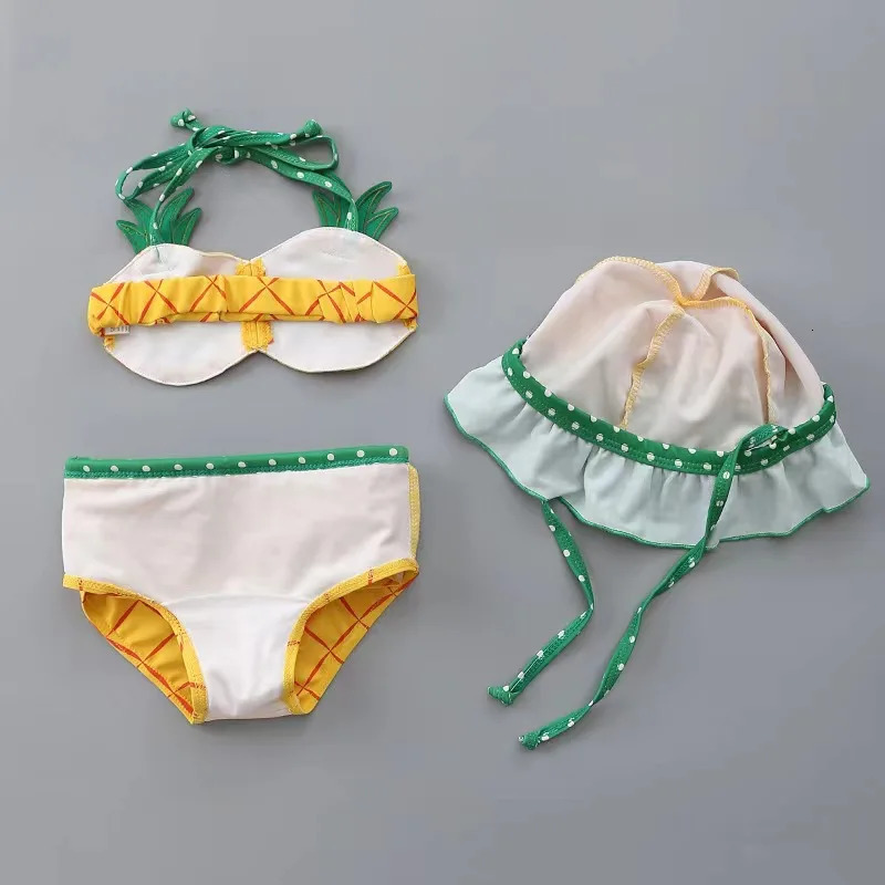 Baby Swimwear Kids Girls 3 Pieces Swimsuit Bikini Summer Children Cute Strawberry Pineapple Swimwear For Beach Vacation 250311