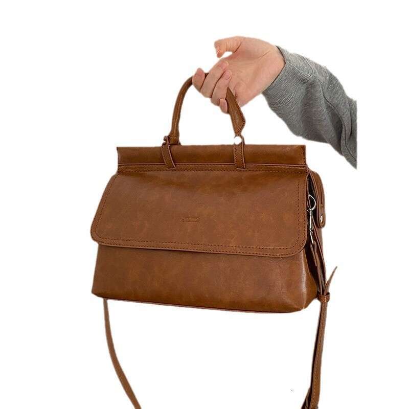 Women's Bags handbag New Trendy Versatile Postman Work Commuter Women's Large Capacity Texture Handheld Crossbody Bag